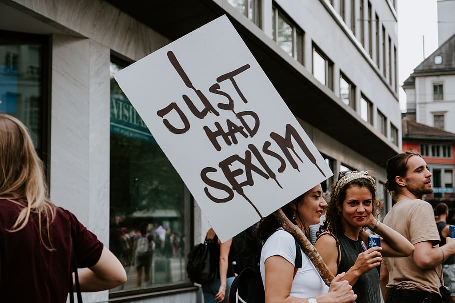 teknokultura's tweet photo. #TKrecomienda el artículo “Feminist standpoint on social media sites and internet practices” de Ana María González Ramos publicado en Vol. 16 Núm. 2 (2019): Ethics of Emerging Technologies.
🔗https://t.co/QPAESAqbjM
#EgoBlogger
#EthicalCode
#InternetUsers
#Sexism
#Youtuber. https://t.co/DQAshBvOVz