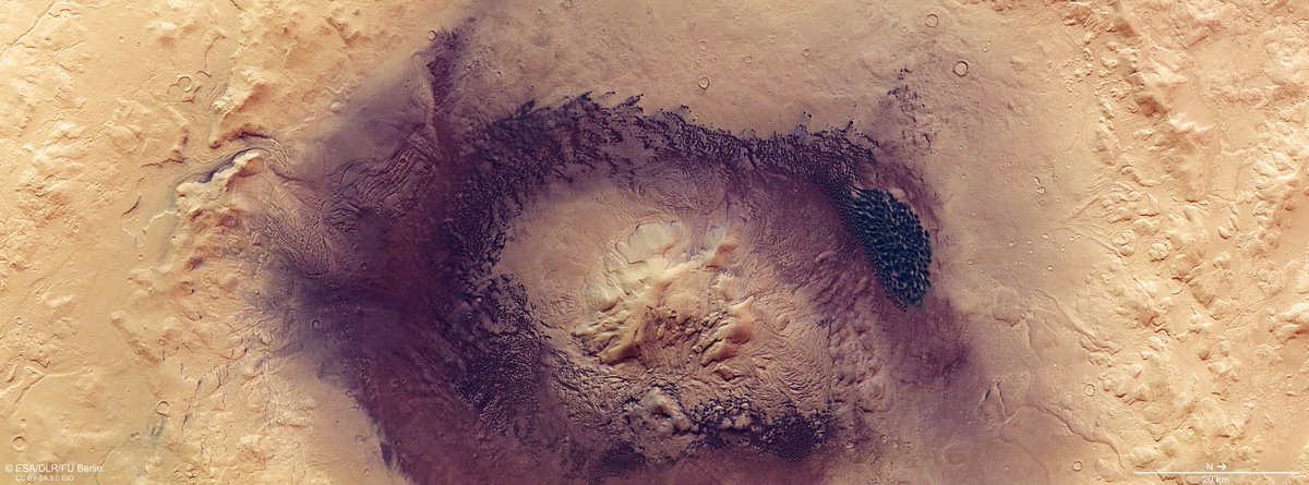 I'll end with some of my favourite photos from HRSC, bc everyone loves pictures of Mars right?  From upper left to bottom right: Perspective view of North Polar ice cap ; area near north pole; Olympus Mons Caldera ; Dark dunes of Moreux crater (all : ESA/DLR/FU Berlin)