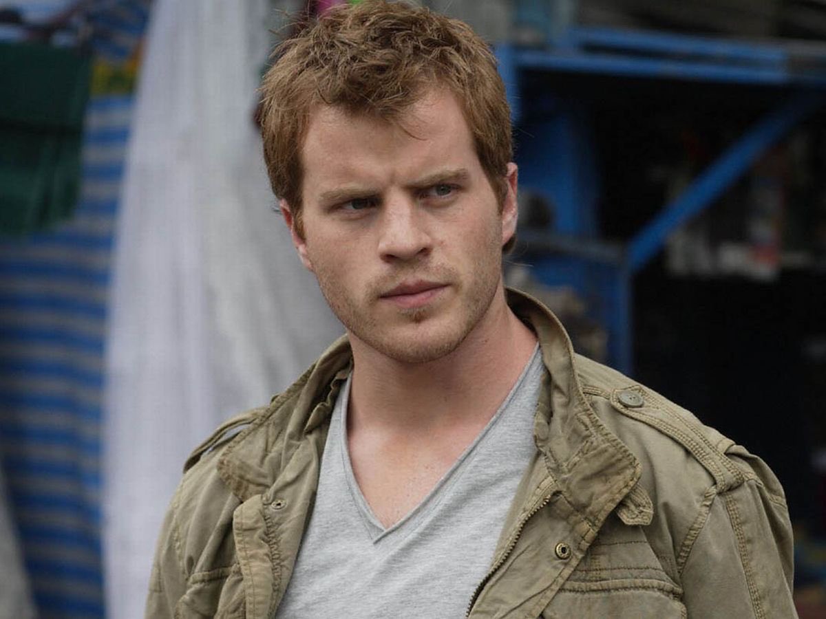 Robert KazinskySean Slater - EastendersMacklyn Warlow - True Blood