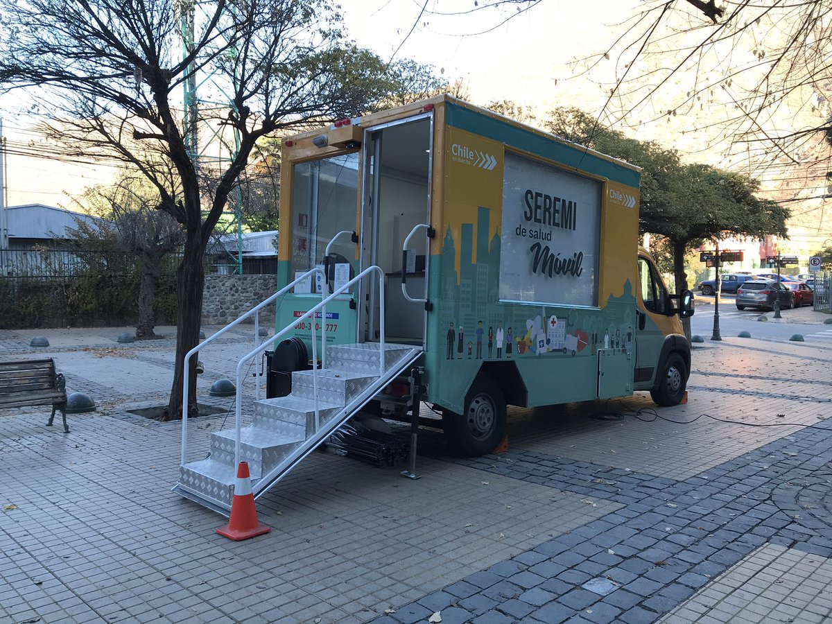 MuniSJdeMaipo's tweet photo. AHORA || En nuestra Plaza de Armas el #MovilCompin hasta las 14:30 hrs estará para ayudarte con la tramitación de tu licencia médica, aprobar o rechazar el período de reposo solicitado, entre otros!! No te olvides‼️ https://t.co/Q7vkEnfZX9