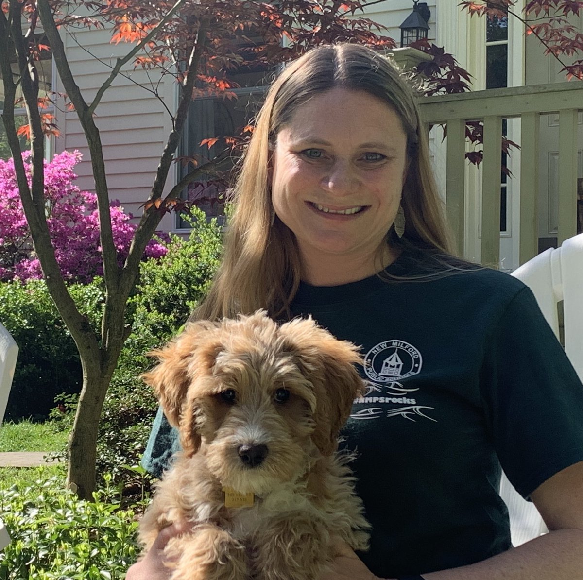 jenniferchimmy's tweet photo. Wrapping up Spirit Week with my #NMPSrocks shirt. Enjoy another beautiful day! #NMPSdistancespirit @nmps_supt https://t.co/L7PUMDbSDE