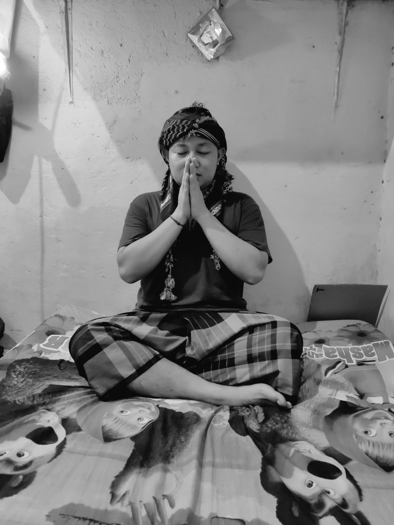 lek aku wes ngene, berarti bumi sedang tidak baik baik saja