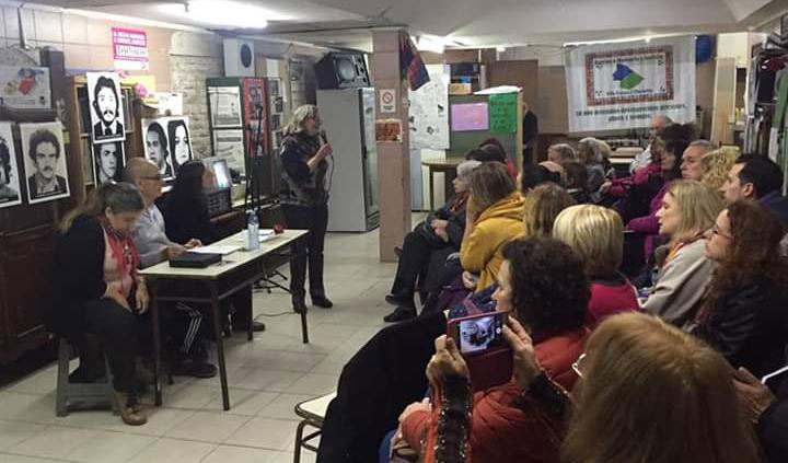 AnccomNoticias's tweet photo. 🏙️ #Rezonificación en #VillaCrespo: “Hubo un gran #ProyectoVecinal dónde #Cooperativas, #Asambleas y #OrganizacionesBarriales de todo tipo presentaron ideas, pero nunca se tuvo en cuenta”, dijo Mini Pérez, una de las representantes de @AsambleaJb. 👉 https://t.co/L3Tyarlrr8 https://t.co/pQxlTYxTLA