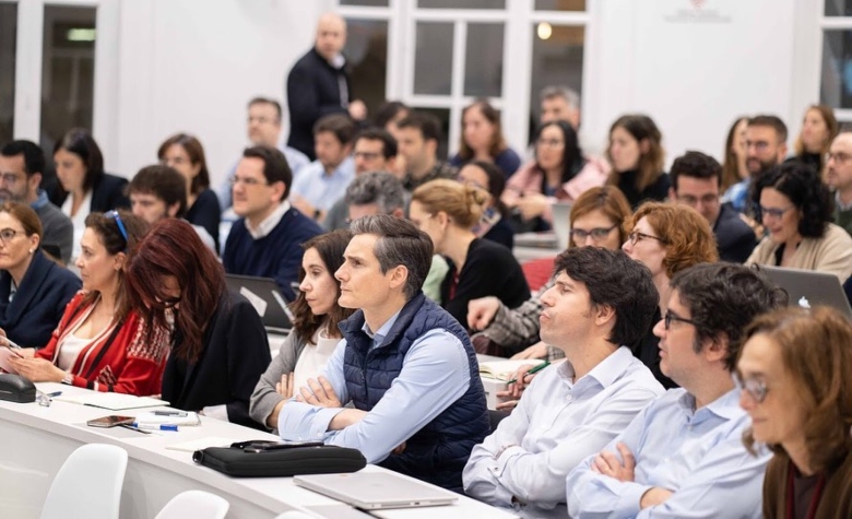 ElReferente's tweet image. Conoce las cinco seleccionadas de #ISDIStart, que comienzan ahora su proceso de #incubación.

Ya han desarrollado su #MVP gracias a la alianza de @ISDIacc
y @WildCodeSchool

1️⃣ Green Bear 
2️⃣ @happee_es 
3️⃣ HolaDulce 
4️⃣ LaPajita 
5️⃣ Lacesup 

elreferente.es/tecnologicos/-…