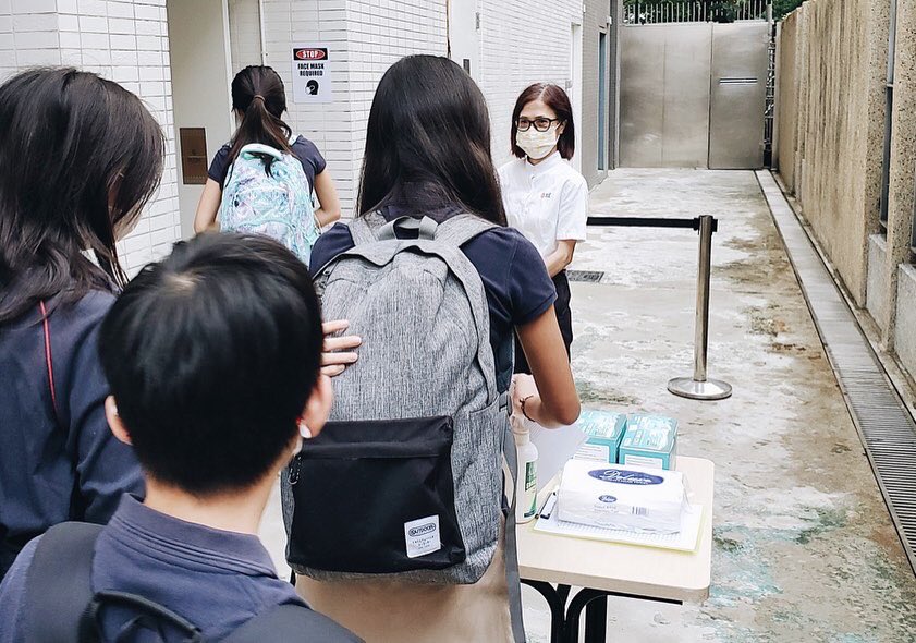 ICSHK's tweet photo. Welcome back students!!! ⠀
⠀
We are so excited that our Upper Elementary &amp; Middle school students are back on campus. We hope you had a warm welcome! https://t.co/SdI6XjbNpW