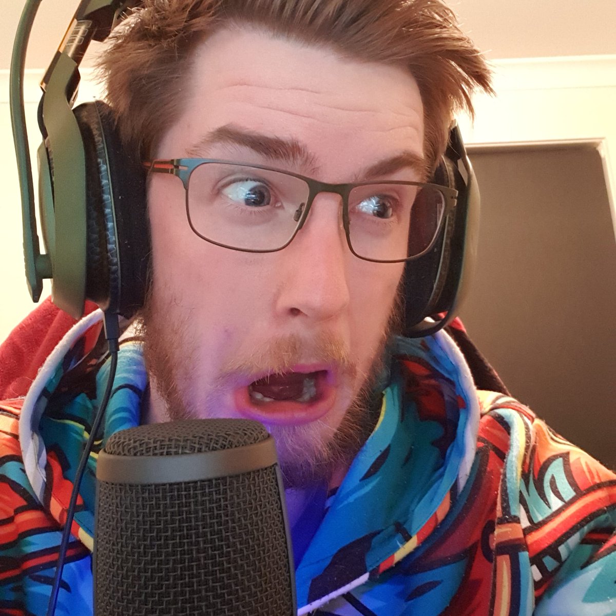 xRubberDucky's tweet photo. Going live everyone!! First Friday night special! The beginning of the Spooky Fridays!! Starting off with #residentevil7 link in bio!
.
.
#streamer #twitch #twitchstreamer #twitchtv #spooky #scarygames #mightscream #scared #re7 #letsgo https://t.co/eoCao9bjJK