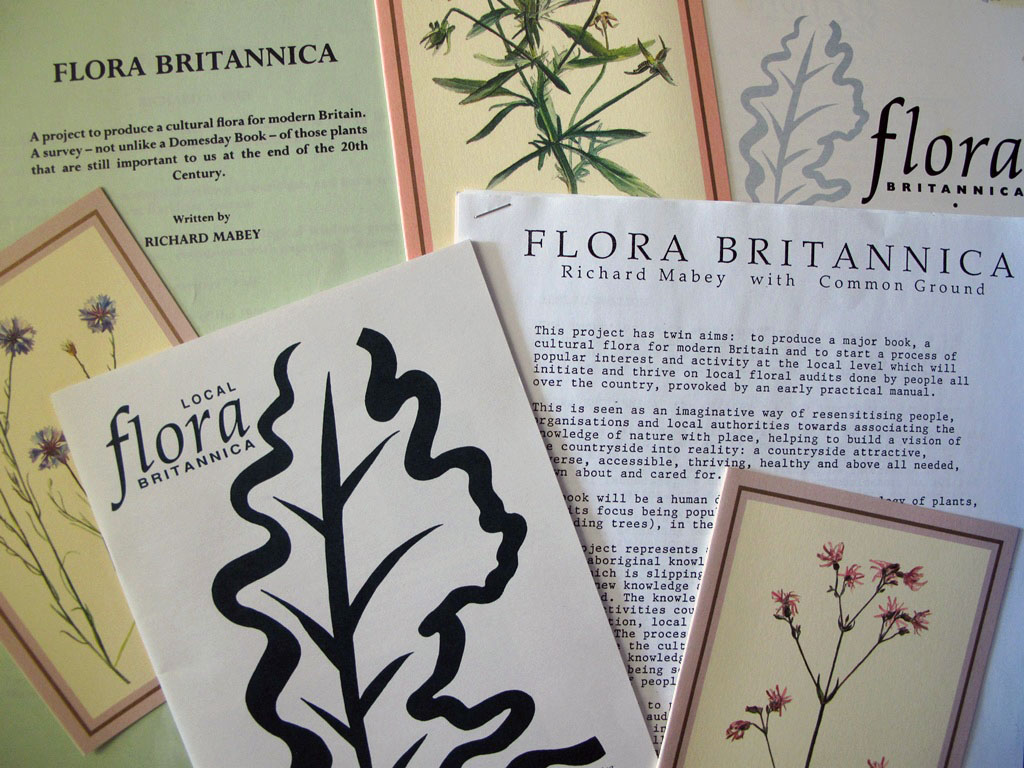 It's #BiodiversityDay! For the Flora Britannica project, @CommonGroundLab collected info about the diversity & cultural associations of wild plants in Britain. The #CommonGroundArchive contains thousands of letters from people sharing local knowledge. #IDB2020 #ExploreYourArchive