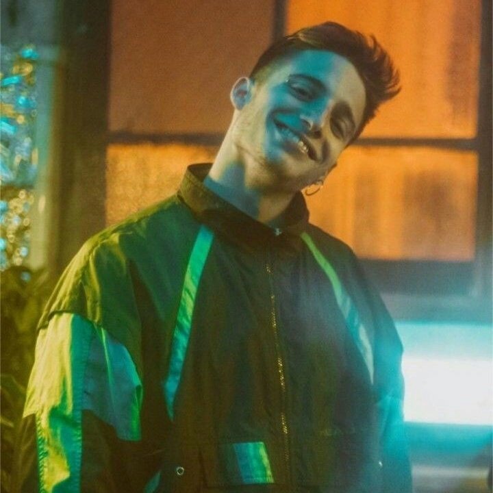 .・[ dominic harrison as valentin olivia, a thread; ] ･ .