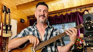 Big_Sugar_Music's tweet photo. New episode of the Soundshack (EP 7-Basses) up now!! New episodes every Friday, subscribe on Youtube!!
#rootsrockreggae #Bass #GarryLowe https://t.co/EA6YiC3aTb