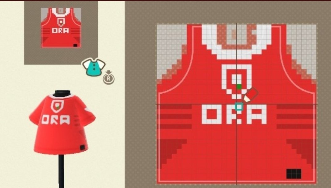 Seeing as its football shirt Friday I thought I'd show you all what happened when I decided to go all "reads  @MundialMag once "and make some classic kits on  #AnimalCrossingNewHorizons   Starting with my all time favourite, Barnsley's one and only premier league shirt (Thread)
