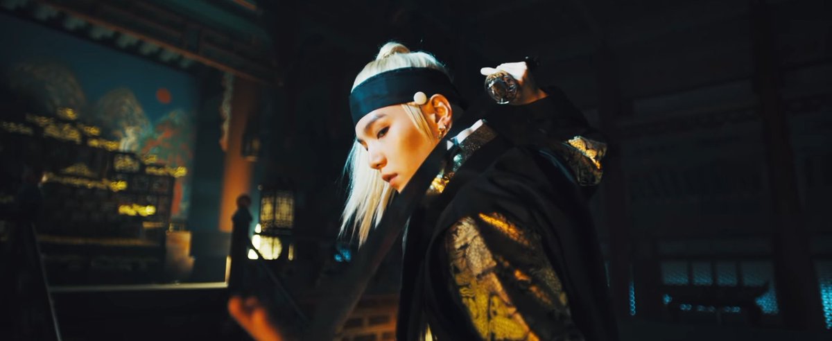 NO_REASON39's tweet photo. 디오빠..🥺 https://t.co/9sXe9CNYPG