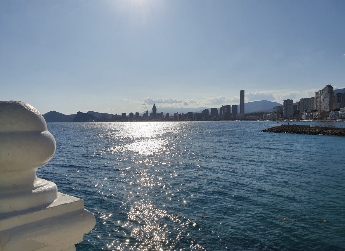 BlauBenidorm's tweet photo. En #BlauComunicación le damos la bienvenida al fin de semana con estas fantásticas vistas de nuestro destino preferido, #Benidorm👏👏
#doitBlau #AgenciaComunicación #ProducciónAudiovisual #Comunicación #MarketingDigital #SeguimosInnovando #Mediterráneo #Skyline https://t.co/AIAU8Qahwt