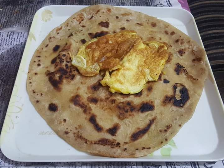 One_Nation_Pak's tweet photo. Shuker ALHUMDULILLAH
#OneNationPakistan
Handover Anda Paratha For Sehri to #DokhtarBeti
#OneNationPakistan https://t.co/xXKiuG2pgJ