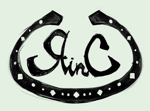 そろそろ夏も近づくのでTシャツデザインを色々考えたりもしつつ素直にサークルロゴTシャツとかって作ったことないなとふと気がついた 