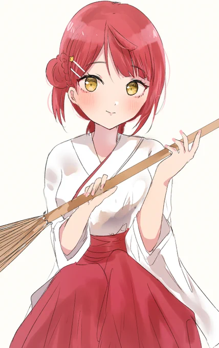 巫女姿の歩夢ちゃん 