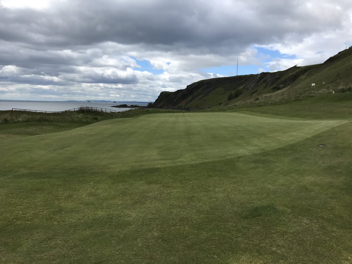 Scott Warren tweet media