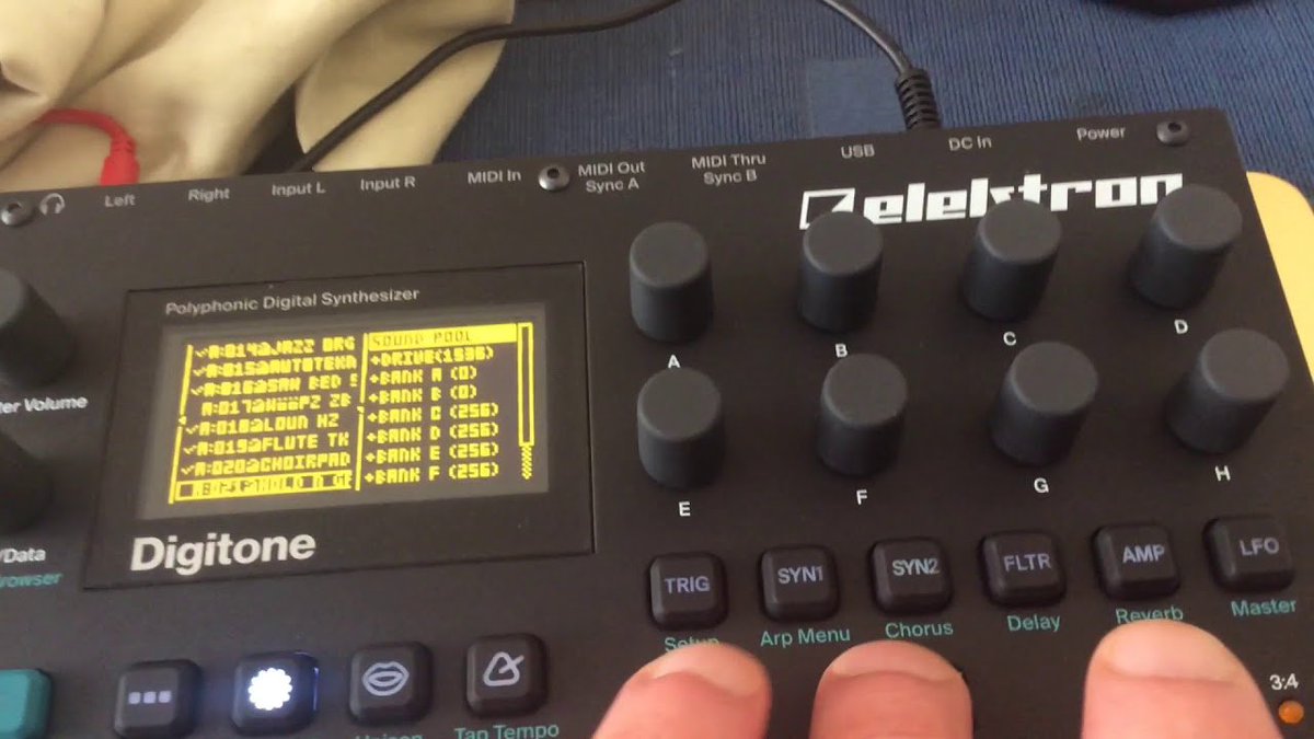 Here's a close up of  @WeAreElektron's smallest font in the UI. What font-size is that? 6px?