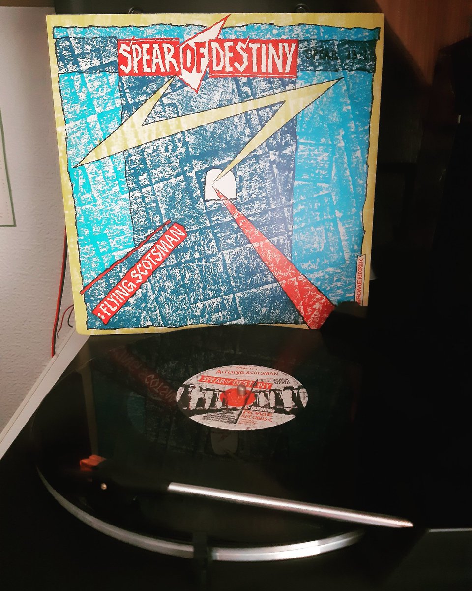 thedruid65's tweet image. Now Spinning #spearofdestiny #flyingscotsman #Twelveinchsingle @kirkbrandon #Stanstammers #vinylcollection #vinyl #vinylcollector #vinylrecords #spinsoftheday #vinylwayoflife #slabsofvinyl