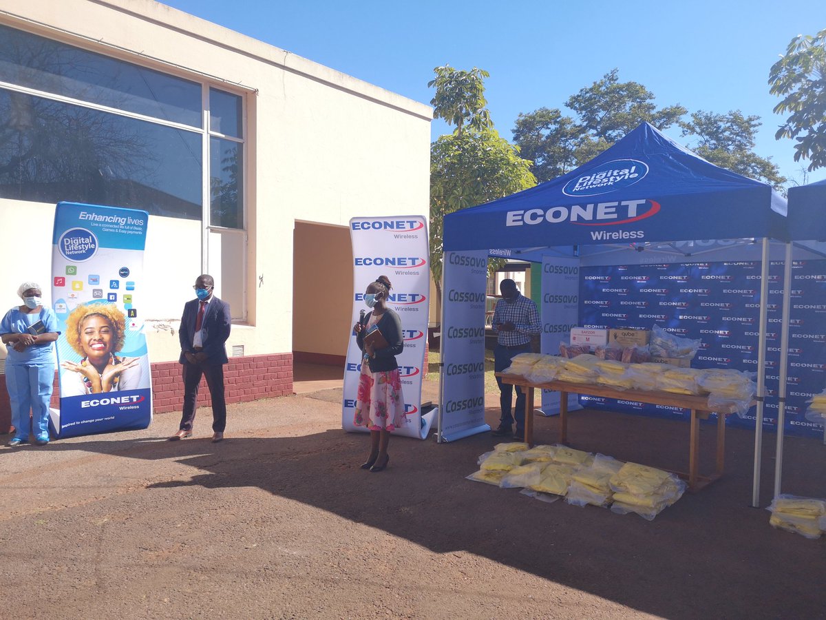 econetzimbabwe's tweet photo. The Econet Group currently at Wilkins for the handover of PPEs acquired from the proceeds of the fund raised from the public in and outside the country. #onefightagainstcorona @HigherLifeFDN @CassavaSmartech https://t.co/DzCjGPnsDt