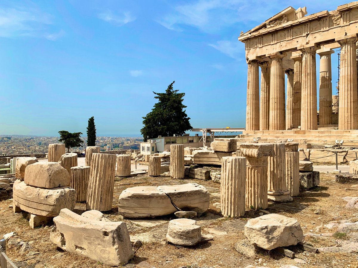 Roman  #Greece is fascinating & today’s  #MuseumsUnlocked is a great opportunity to shed some light on the archaeology of this period! Let’s head to the Acropolis to explore its most overlooked monument: The Temple of Rome & Augustus!.. #archaeology  #classicstwitter  #athens  #rome