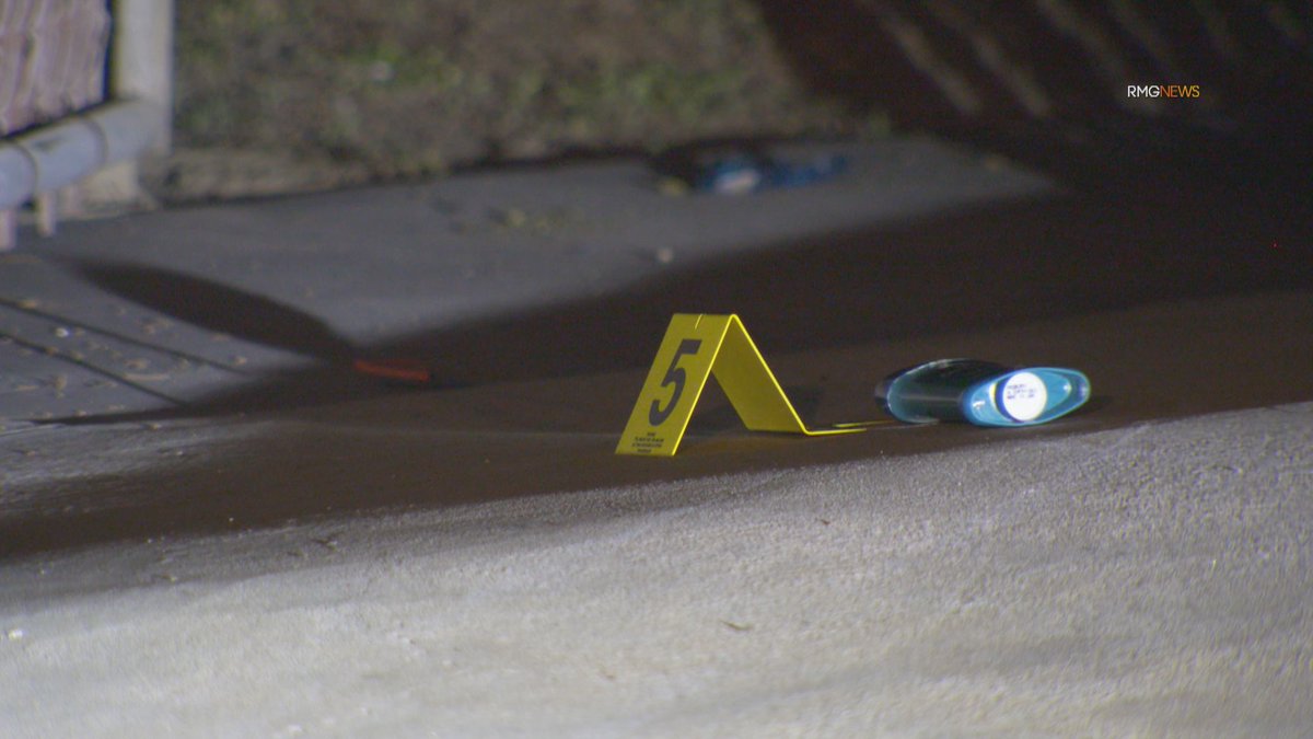 RMGNews's tweet image. Santa Monica: Resident Shoots Subject During Break-in, Burglary at $3 Million Dollar Home North of Montana Avenue.