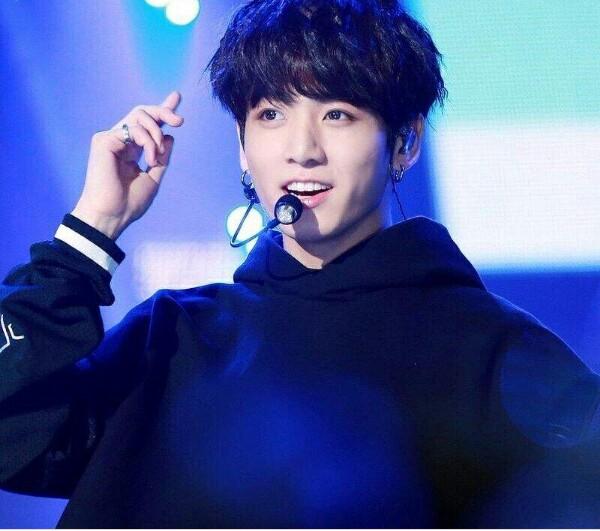 Doniabts2's tweet photo. #WeLoveYouJungkook
 #JungkookBestBoyInTheWorld
 #JungkookWeMissYou
 #JungkookPlaeseBeHappy
 #정국아사랑해
 #정국_은우_민규_재현_사랑합니다 
#정국옵인장 https://t.co/LU1LbnWtiB