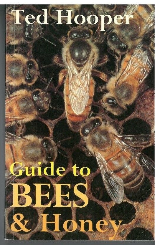 nthnbeebooks's tweet image. A selection of 7 secondhand beekeeping books - £40. Great for the #beginnerbeekeeper, a great present for a new beekeeper or beginners of apiculture. 

Available to buy on eBay: bit.ly/2WUs3pg