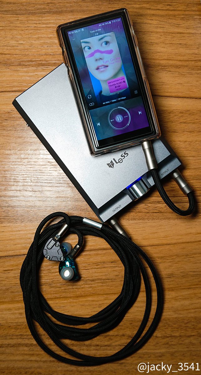 jacky_3541's tweet photo. 現在の音楽鑑賞環境：
イヤホン：NX7（mod by RomiAudio）
ケーブルはESSENCEさんに注文したケーブルと4.4のミニミニ｡
Dap：Hiby R5（mod by RomiAudio）
アンプ：Less Bx2
曲：Eyes on Me
#RomiAudio #ESSENCE__AUDIO #LessFoxAudio #BX2 #Hiby #NX7 https://t.co/vO8jQRVFt2