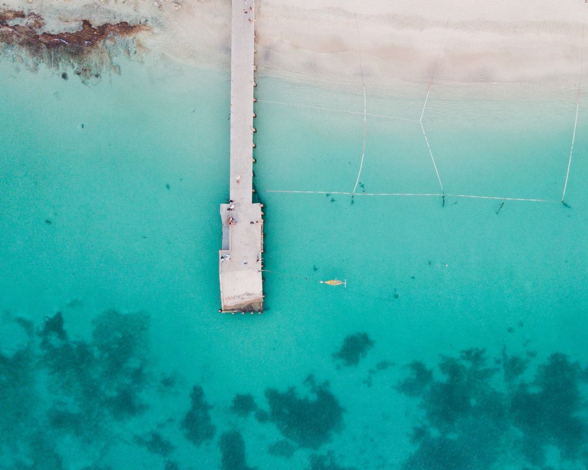 FlyCaribbeanRC's tweet photo. Grand Case, Saint Martin 📍 https://t.co/eJiGOdRxUe