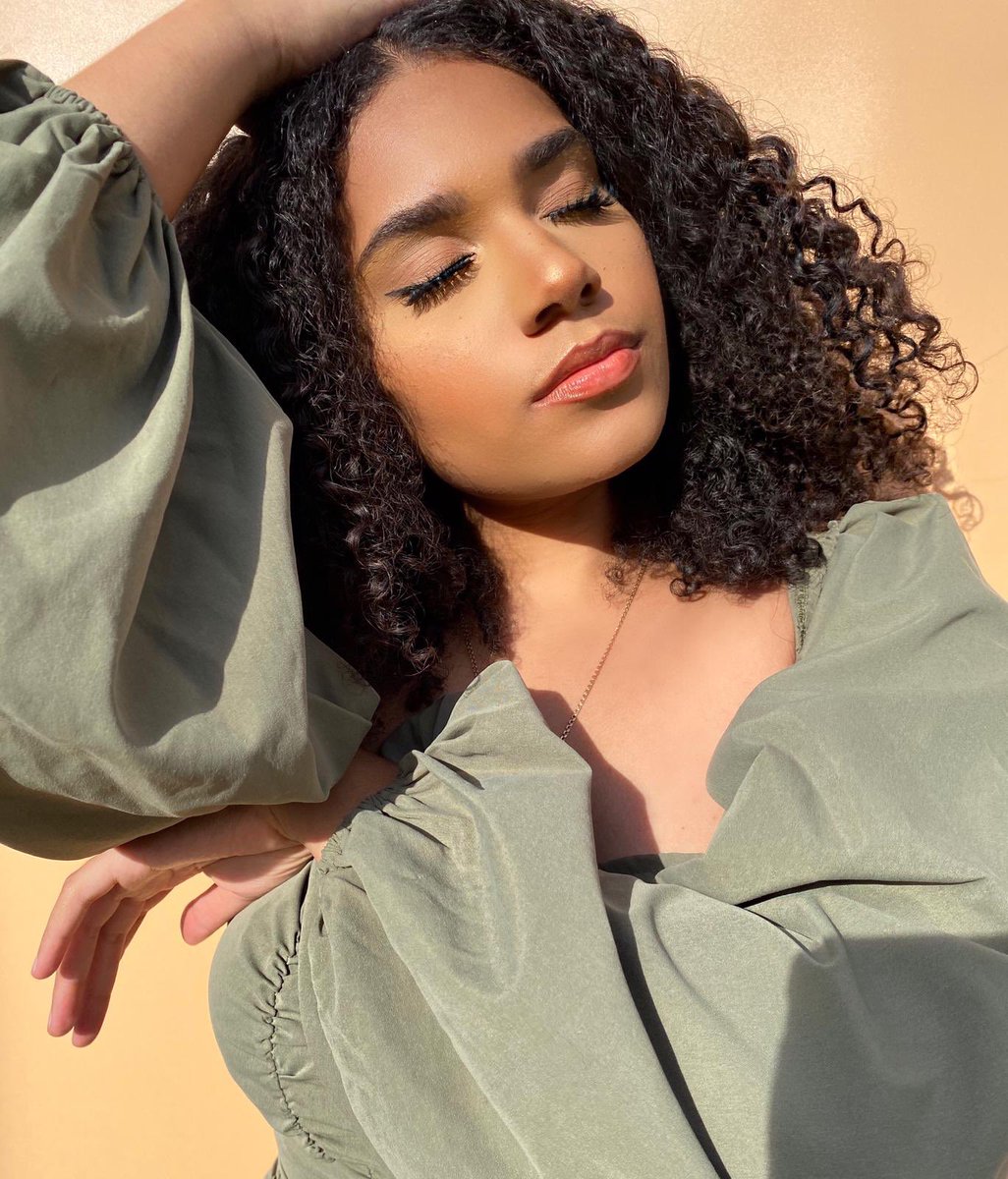 Excited that my song “Crazy 4 u” got picked in the top 10 final for  <a href="/TTMFest/">Thame Town Music Festival</a> songwriting competition. <a href="/BBCIntroOxford/">BBC Music Introducing in Oxfordshire</a>

On Thursday 28th may at 8:30pm you can watch the video and vote for me. Link below! 

facebook.com/ThameTownMusic…