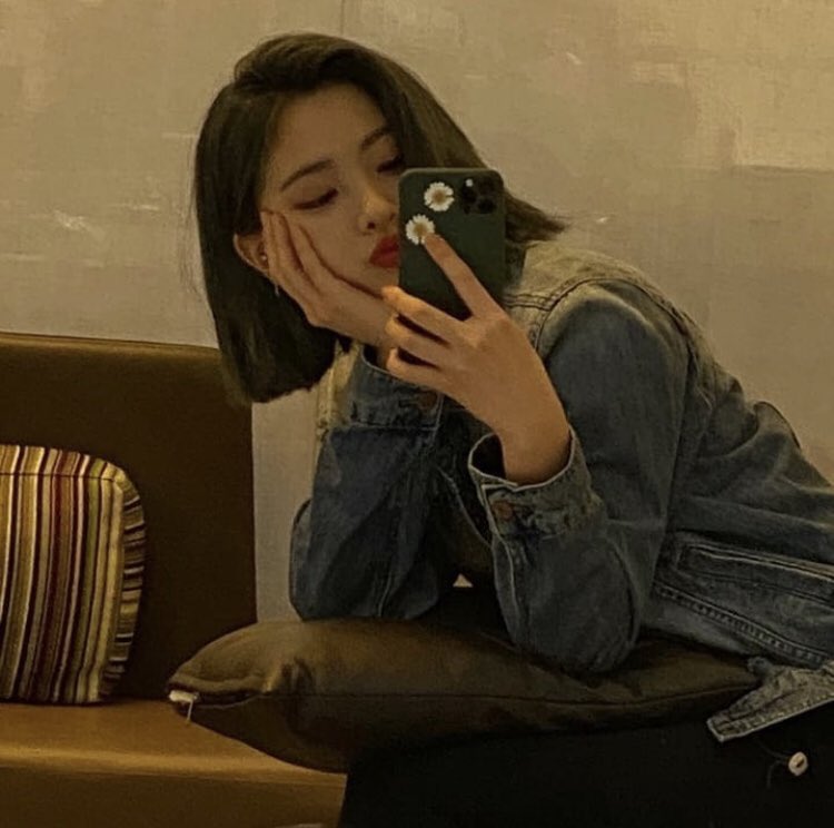 루 나 やばい死ぬ 推し2人のセルカが1日で見られるなんて幸せすぎるんだが