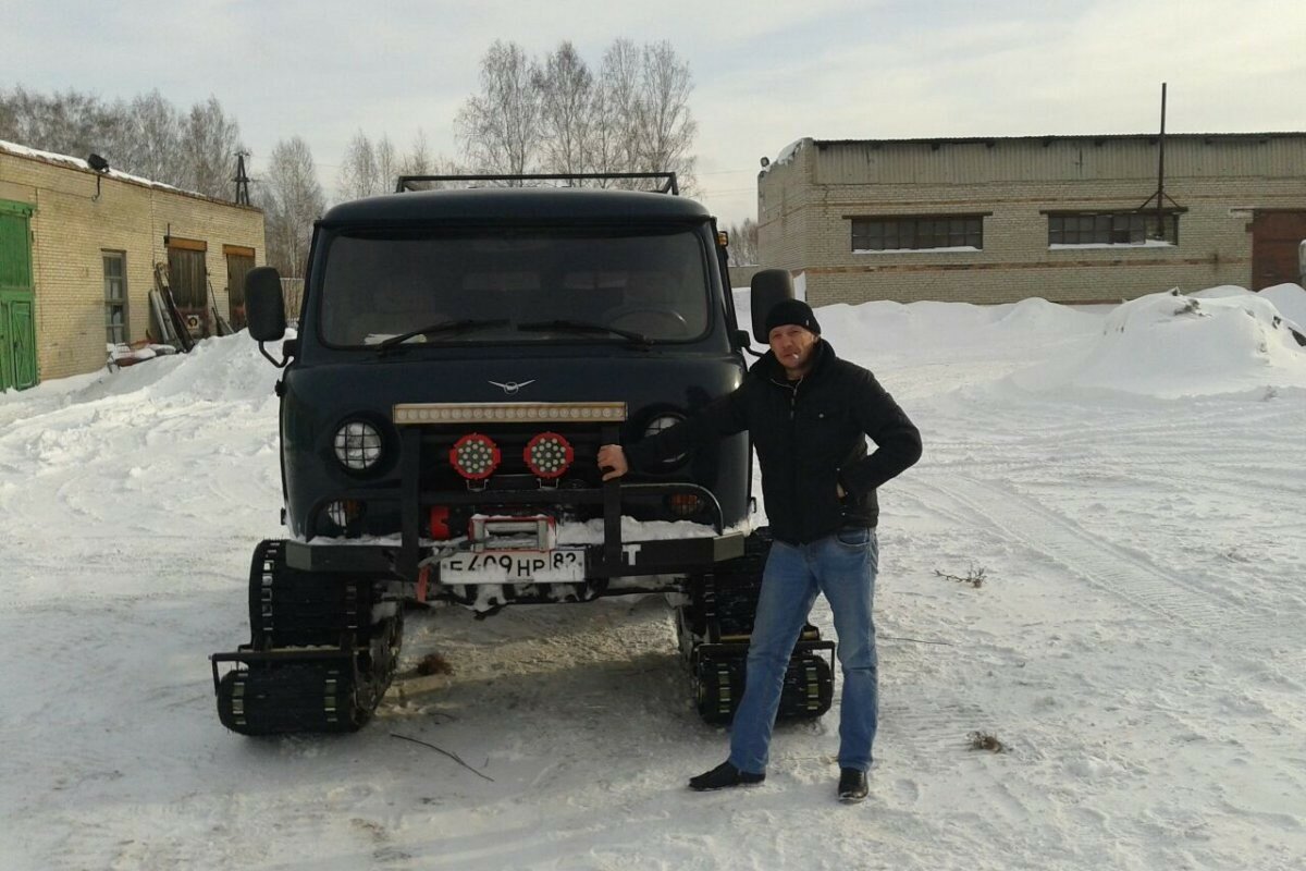 shockauto's tweet photo. УАЗ-452 «Буханка» на гусеницах Stalker Track
https://t.co/SH4zDJQPjB
#УАЗ #StalkerTrack #Автогусеницы https://t.co/bOXwvBWV3E