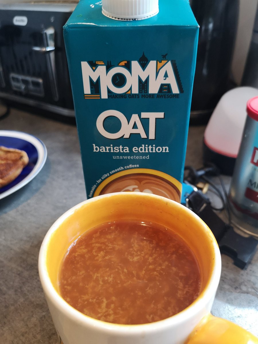 GeorgeCook09's tweet photo. @Moma Making Oats More Awesome. Surely the barrista edition soley designed to be put into hot drinks? So why curdle like this? Poor stuff #oatmilk #veganproblems #makeoatsgreatagain https://t.co/YYkwuarxWA