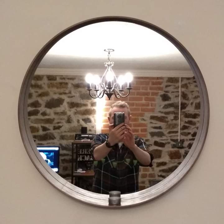 Weekend Well-Being Challenge #10 - "SELF-PORTRAIT"
NOTE: A self-portrait is not necessarily a selfie

We want you to show us who YOU are in creative and inspiring ways. Upload your photo's to the comments by Midnight (24/5/20). FREE Print and Certificate to give away.