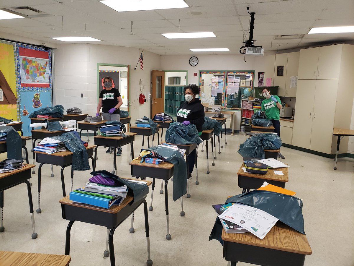 Bagging Ss belongings for pick-up! It takes a village...especially in unique times like this! Happy to be working along side these amazing ladies to ensure our Ss get their items! <a href="/LauraTonkin/">Laura Tonkin (she/her)</a> <a href="/NancyKellyMI/">Nancy Kelly</a> @deauna15 #masonmoment #MIstrong