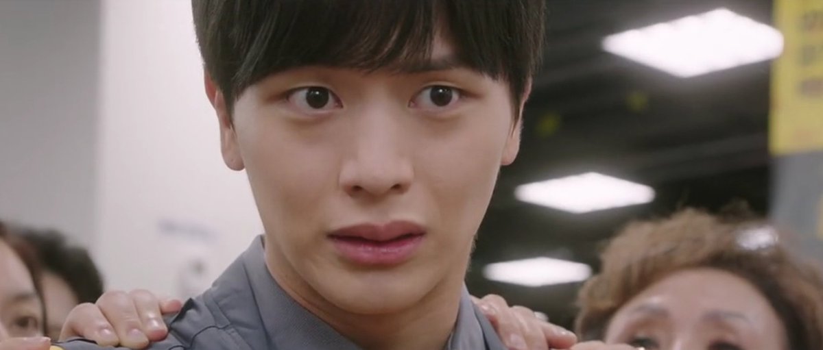 Aside from being ethical about it, considering people's consent whether to let their worries and problems be exposed, Kang-Bae knows that it won't be easy. Will his own heart be ready to receive people's unfiltered thoughts and emotions? #YookSungJae #MysticPopUpBar