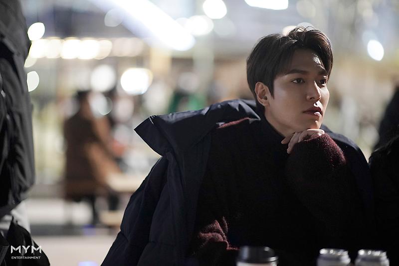 minholics_india's tweet photo. MYM entertainment naver blog

Lee Gon's every moment was the best ever!
Let's review the last legendary episodes and wait for the drama tonight😀

#LeeMinGo #TheKing #ThekingEternalMonarch #mym https://t.co/SB9NAz7hSU