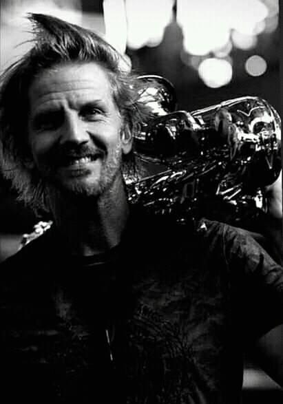 <a href="/Facundo_Arana/">Facundo</a> 
Que tengas lindo viernes querido Facu.
Un abrazo desde este lado del mar.

Amigas de facundo, que disfruten del viernes,. Las abrazo.