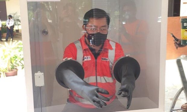 PinoyLinkOrg's tweet photo. DOST to mass-produce collection booths for Covid-19 samples https://t.co/tBCVBtEoCP via @newsbytesph #pandemic #coronavirus #covid19 #dost #MassTestingPH https://t.co/6BCYcwsdFA
