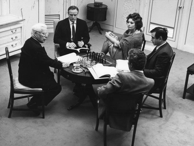 Chaplinのtwitterイラスト検索結果 古い順