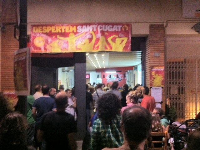 cupsantcugat's tweet photo. Avui fa 9 anys que vam entrar a l'Ajuntament de #SantCugat. Fa 9 anys que vam entrar per millorar les condicions materials de vida de la gent, i avui governem per a que així sigui.
#DespertemSantCugat
#RevolucionemSantCugat
#GOVERNAT https://t.co/sQaQpi5hxf
