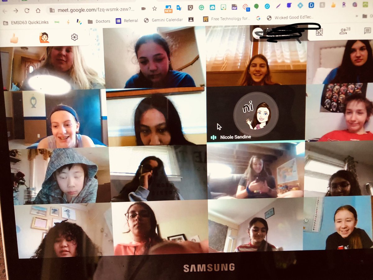KTNewton's tweet photo. Over 30 7th grade students joined us for an informational meeting about the WEB ⁦@BoomerangPrjct⁩ program! 👏👏What an amazing group of students interested in becoming mentor leaders! 🎯🎉 ⁦@D63Gemini⁩ https://t.co/SHJHrDWdxm