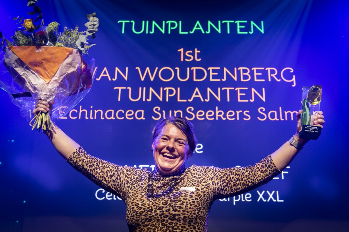 FloraHolland's tweet photo. Pakt u het stokje over van de SunsSeekers met de meest innoverende tuinplant tijdens de Glazen Tulp 2021? Meld uw nieuwe producten aan voor de Noviteiten: https://t.co/o2snWt6ivC #glazentulp #noviteiten #sierteelt https://t.co/Hua0uqhnyq
