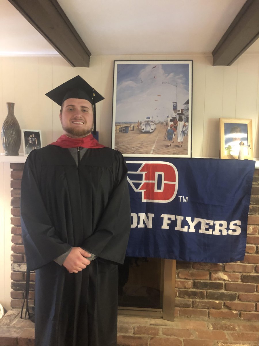 DaytonFlyers's tweet photo. All this week we will honor our recent Flyer grads!

@DaytonFootball

Ryan Harkleroad – Graduated Cum Laude.  Will be working for PNC Bank in Pittsburgh

#Flyer20Grad #ALWAYSaFLYER https://t.co/vGMIx8Y6GV