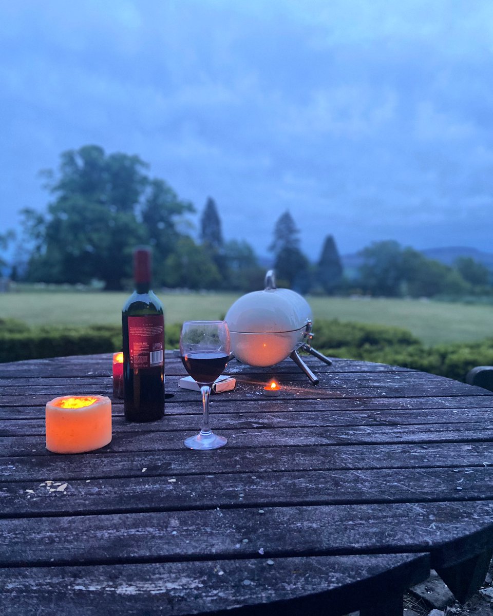 An evening indulgence at Cardross overlooking the wedding lawn. 😍
.
#smallmoments #makeadventure #littlethingstheory #adventurealways #makemoments #secialmoments #wedding #bride #groom #weddingplanner #bbq #summerevening #thelittlethings #thisisscotland #scotspirit #weddingvenue