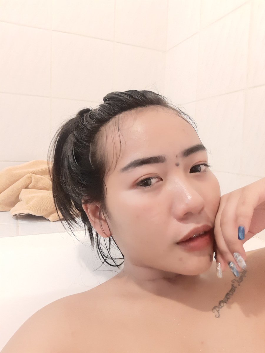 DaiiNooo's tweet photo. โสดงับบบ😍 #ชอบผู้หญิง #เลสเบี้ยน #เลสเบี้ยนโสด https://t.co/2Li2sgd51k