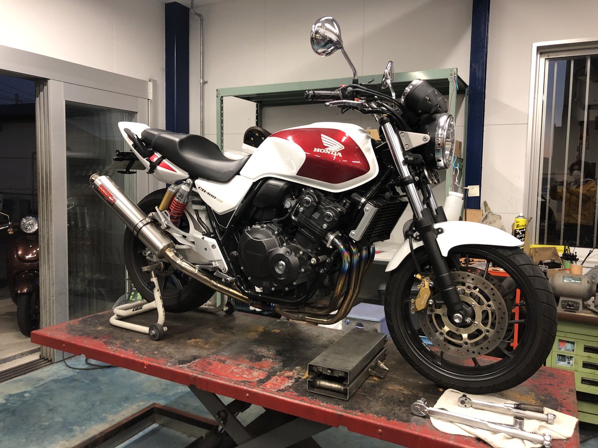 CB400スーパーフォアにKOODフロントアクスルシャフトを装着！作業に 