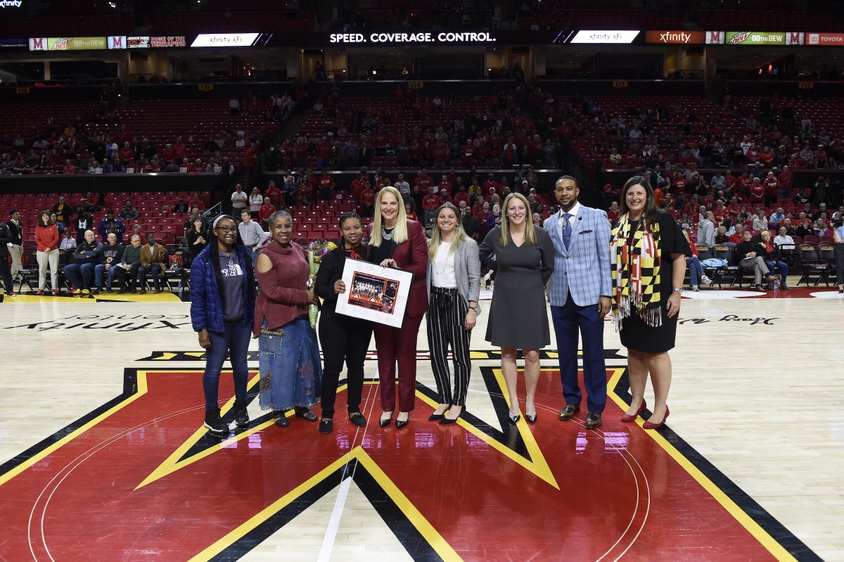 UMRebounders's tweet photo. Happy graduation student-manager edition! Congrats all around to this selfless group, our @umdwbb_managers grads!
#TerpFam #PositivityAtWork https://t.co/DKhadrUE9a