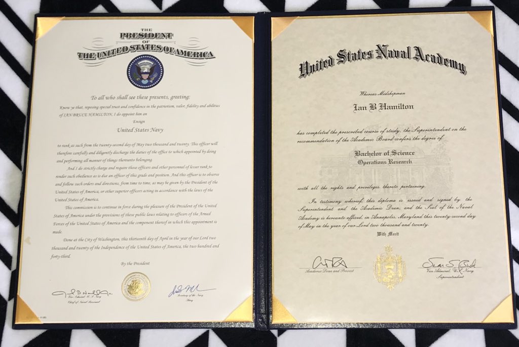 UAMensAquatics's tweet photo. Super proud of @_IanHamilton for graduating from the US Naval Academy!  Ian was a multi time All American for us graduating in 2016!  He is now a Surface Warfare Officer and will be stationed in San Diego! #onceabearalwaysabear @UA_Schools @atheado @imhoffpaul @uawaterbears https://t.co/URoHxhZ75l