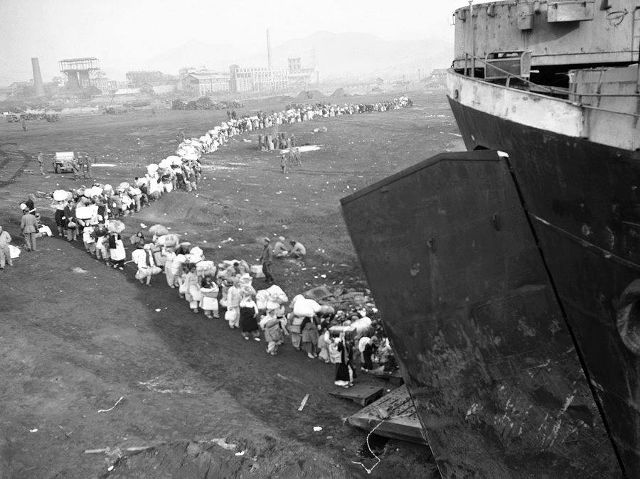 During the  #KoreanWar, mariners also answered the call. In Dec. 1950, as UN forces withdrew from Hungnam, North Korea, they participated in what would become the largest seaborne evacuation of civilians, under combat conditions, in US history.